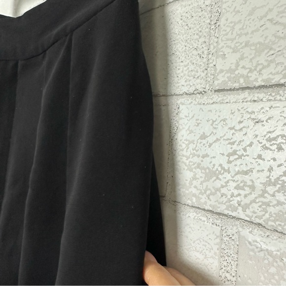 Monot Wide Leg Pants Black Crepe Size 2 Pleated Pockets Made in NYC - Picture 10 of 13